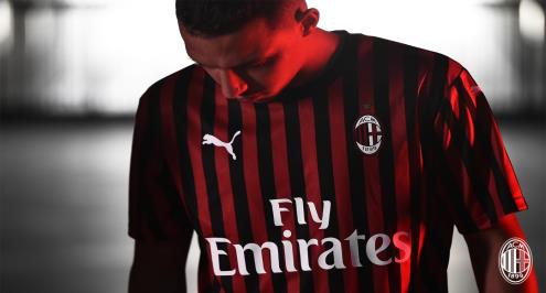 إسماعيل بن ناصر.. فاز برهانه مع والده ليتوج بالأفضل في أمم إفريقيا